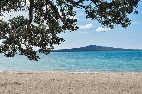 Photo of property in 7b Atkin Avenue, Mission Bay, Auckland, 1071