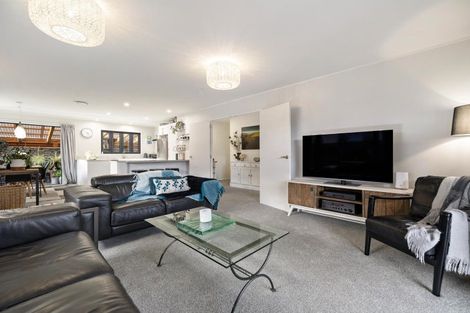 Photo of property in 41 Mcdonnell Road, Arrowtown, 9302