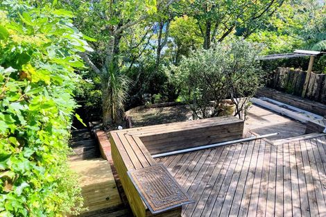 Photo of property in 2 Springfield Terrace, Kelburn, Wellington, 6012