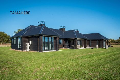 Photo of property in 238 Clifton Road, Whitford, 2571