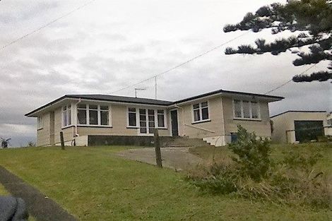 Photo of property in 90 Knights Road, Rothesay Bay, Auckland, 0630