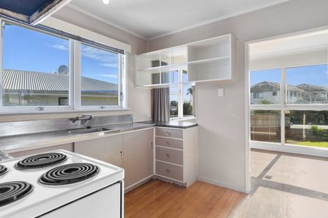 Photo of property in 2 Bellevue Road, Brookfield, Tauranga, 3110