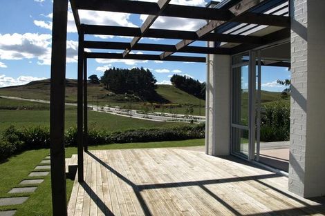Photo of property in 73 Ridge View Crescent, Pukekohe, 2120