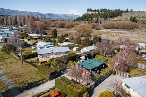 Photo of property in 4 Kingston Street, Albert Town, Wanaka, 9305
