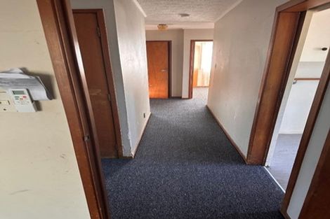 Photo of property in 5 Crispian Place, Weymouth, Auckland, 2103