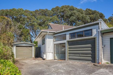 Photo of property in 24b Parkinson Close, Whitby, Porirua, 5024