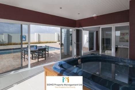 Photo of property in 17 Quedley Court, Eastern Beach, Auckland, 2012