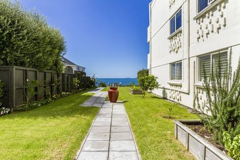 Photo of property in 5/21 Clifton Road, Hauraki, Auckland, 0622