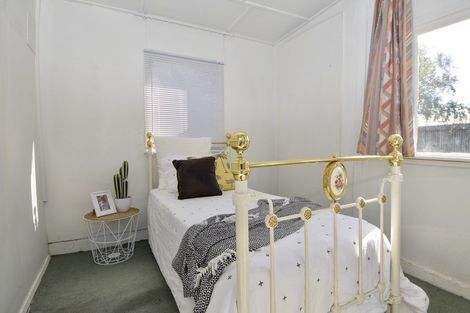 Photo of property in 41 Rhodes Street, Carterton, 5713