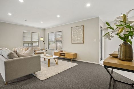 Photo of property in 116a Archers Road, Glenfield, Auckland, 0629