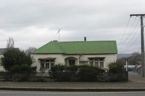 Photo of property in 252 High Street South, Carterton, 5713