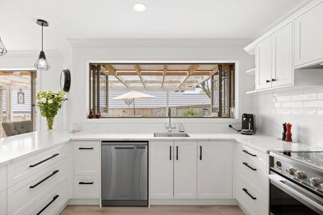 Photo of property in 45 La Colina Place, Bethlehem, Tauranga, 3110