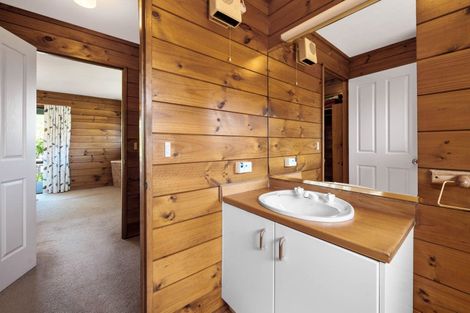 Photo of property in 3 Boojum Dell, Kinloch, Taupo, 3377