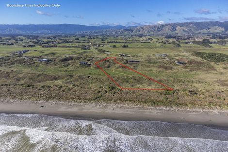 Photo of property in 18 Mahurenga Lane, Te Horo, Otaki, 5581