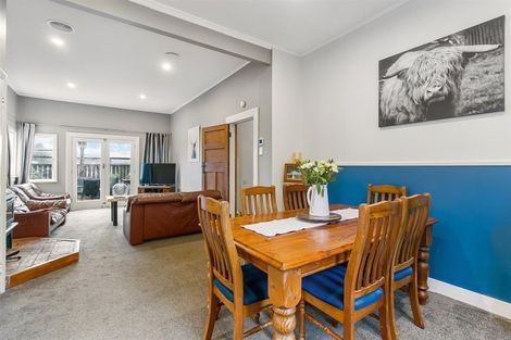 Photo of property in 3 Augustine Street, Waimate, 7924