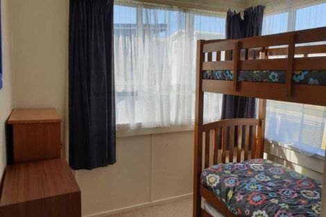 Photo of property in 11 Second Avenue, Urenui, 4377