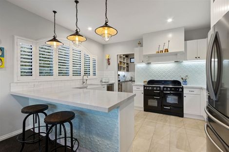 Photo of property in 39 Overdale Drive, Cashmere, Christchurch, 8022