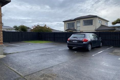Photo of property in 4/32 Brixton Road, Mount Eden, Auckland, 1024