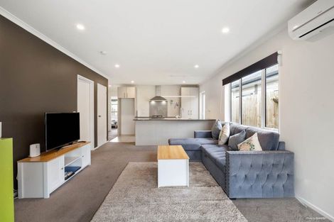 Photo of property in 93 Kuaka Drive, Takanini, 2112