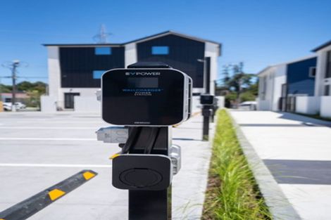 Photo of property in 14/21 Titoki Street, Te Atatu Peninsula, Auckland, 0610