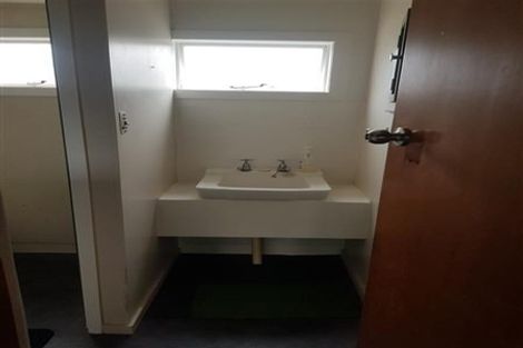 Photo of property in 1-5/7 Charlton Lane, Gore, 9710