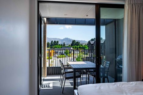 Photo of property in 2/7 Northlake Drive, Wanaka, 9305