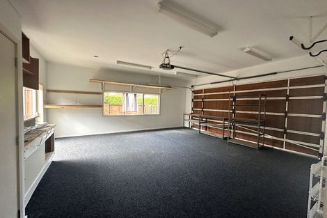 Photo of property in 24 Tyrian Close, Half Moon Bay, Auckland, 2012