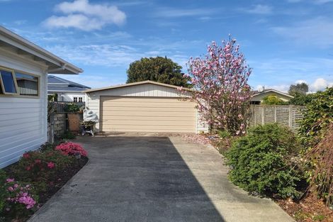 Photo of property in 6 Bootmaker Avenue, Waipu, 0510
