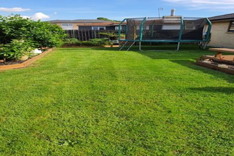 Photo of property in 32 Laurie Avenue, Papakura, 2110