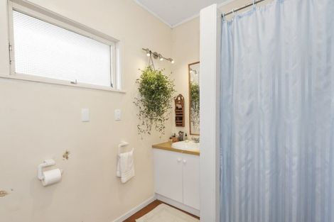 Photo of property in 239 Cambridge Road, Hillcrest, Hamilton, 3216