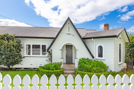 Photo of property in 9 Alfred Street, Fairfield, Hamilton, 3214