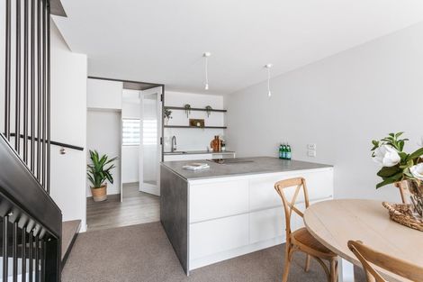 Photo of property in 3/17 Victoria Road, Mount Maunganui, 3116