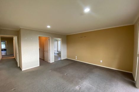 Photo of property in 19 Innswood Place, Rototuna North, Hamilton, 3210