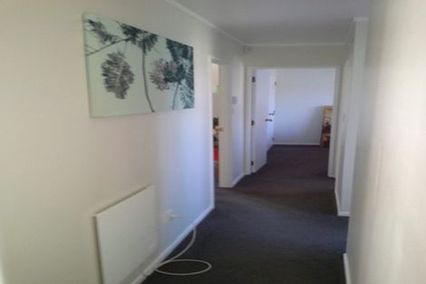 Photo of property in 3a Cadman Avenue, Waterview, Auckland, 1026