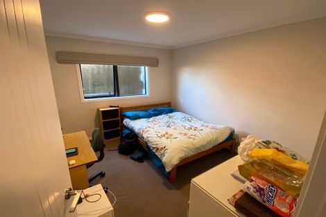 Photo of property in 927 East Coast Road, Northcross, Auckland, 0632