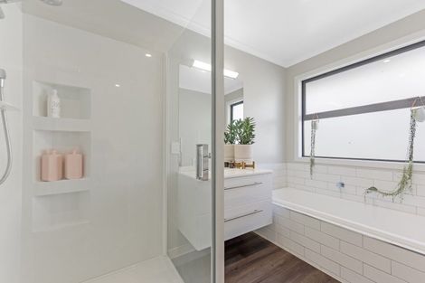 Photo of property in 22 Coppermine Crescent, Brightwater, 7022