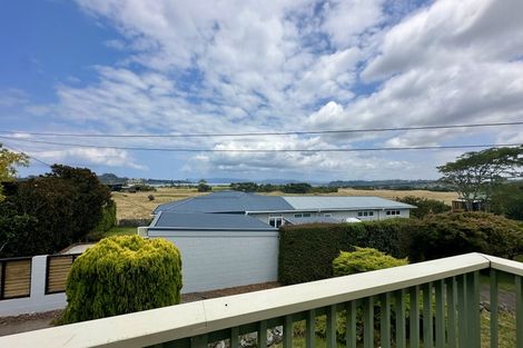 Photo of property in 9 Waiana Avenue, Mangere Bridge, Auckland, 2022