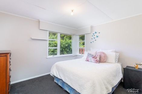 Photo of property in 10 Kopara Grove, Stokes Valley, Lower Hutt, 5019