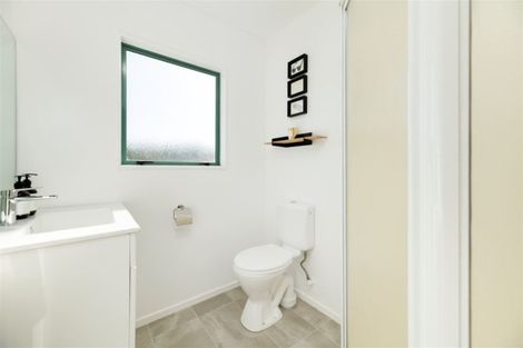 Photo of property in 140 Vale Street, Otumoetai, Tauranga, 3110