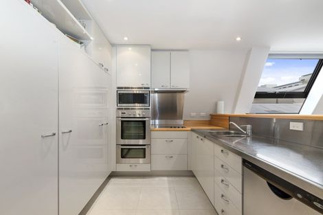 Photo of property in 1152 Whakaue Street, Rotorua, 3010