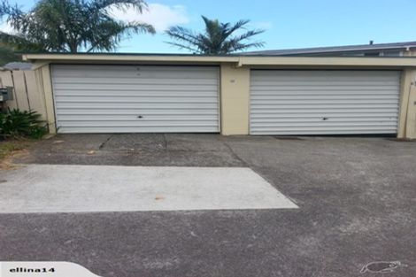 Photo of property in 2/47 Greenslade Crescent, Northcote, Auckland, 0627