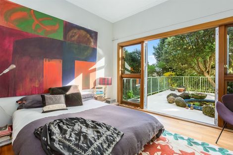 Photo of property in 20 Mahina Road, Mahina Bay, Lower Hutt, 5013