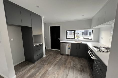 Photo of property in 4 Don Money Street, Wallaceville, Upper Hutt, 5018