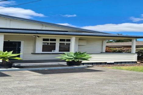 Photo of property in 8 Kamo Road, Regent, Whangarei, 0112