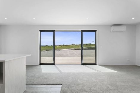 Photo of property in 37 Kopakopa Crescent, Wharewaka, Taupo, 3330