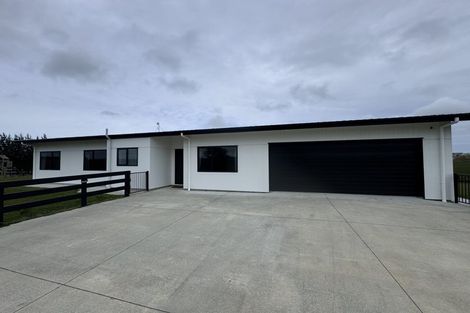 Photo of property in 61 Kimber Street, Halcombe, Feilding, 4779