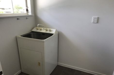 Photo of property in 14 Zenith Place, Conifer Grove, Takanini, 2112