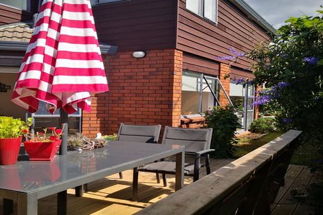 Photo of property in 1b Burch Street, Mount Albert, Auckland, 1025