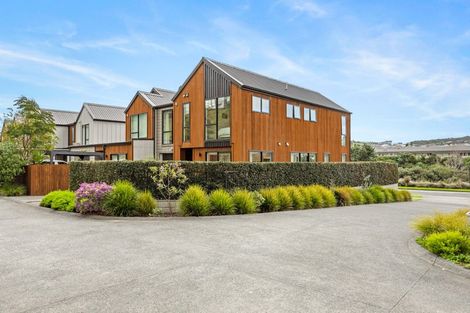 Photo of property in 66 Arran Point Parade, Orewa, 0931
