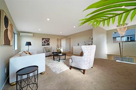 Photo of property in 49 Cirrus Way, Ranui, Auckland, 0612